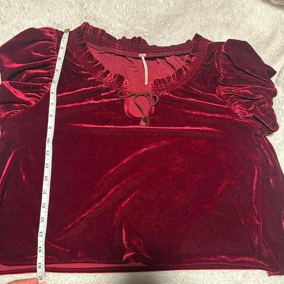 Free People Red Velvet Blouse Whimsy Goth Size Medium - Picture 4 of 7